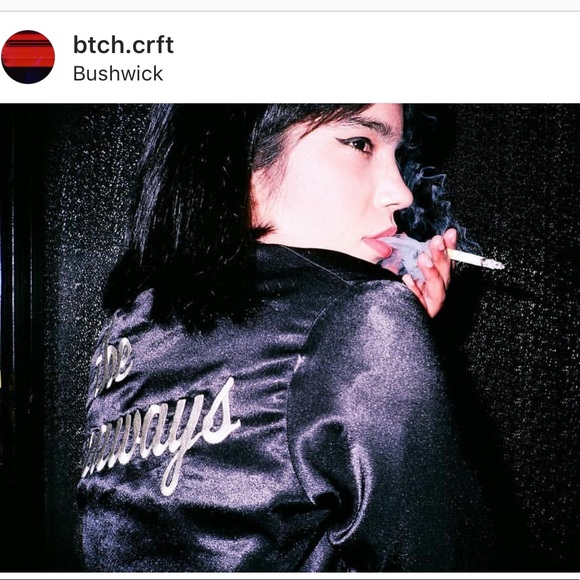 Stoned Immaculate The Runaways Bomber - Picture 4 of 5